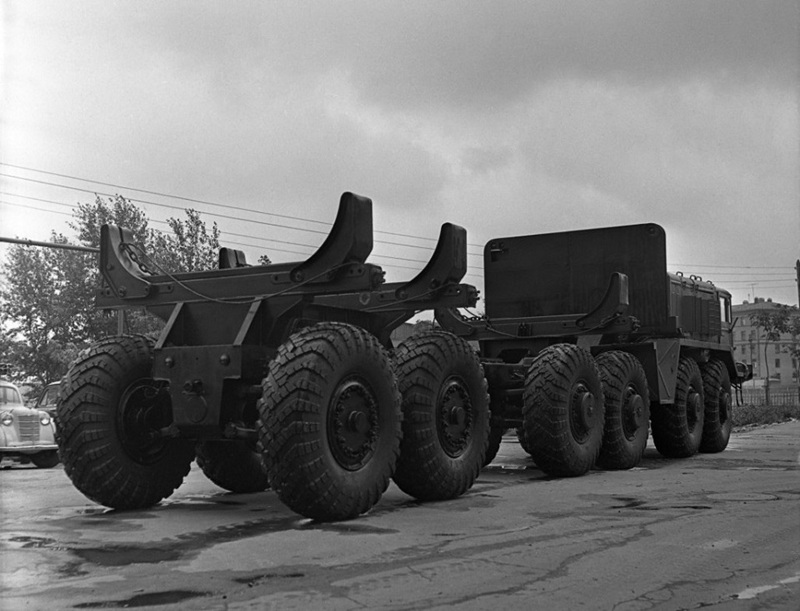 МАЗ-537Р